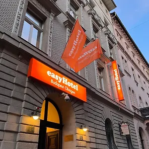 https://easyhotel-budapest-oktogon.inbudapesthotels.com